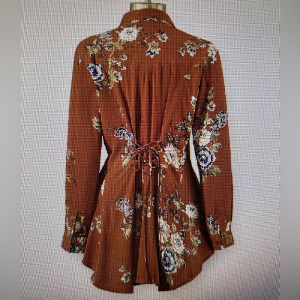 Beautiful Burnt Orange/Rust Shirt
